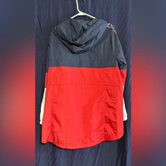 Women’s Tommy Hilfiger jacket. NWT size XL - Picture 2 of 9
